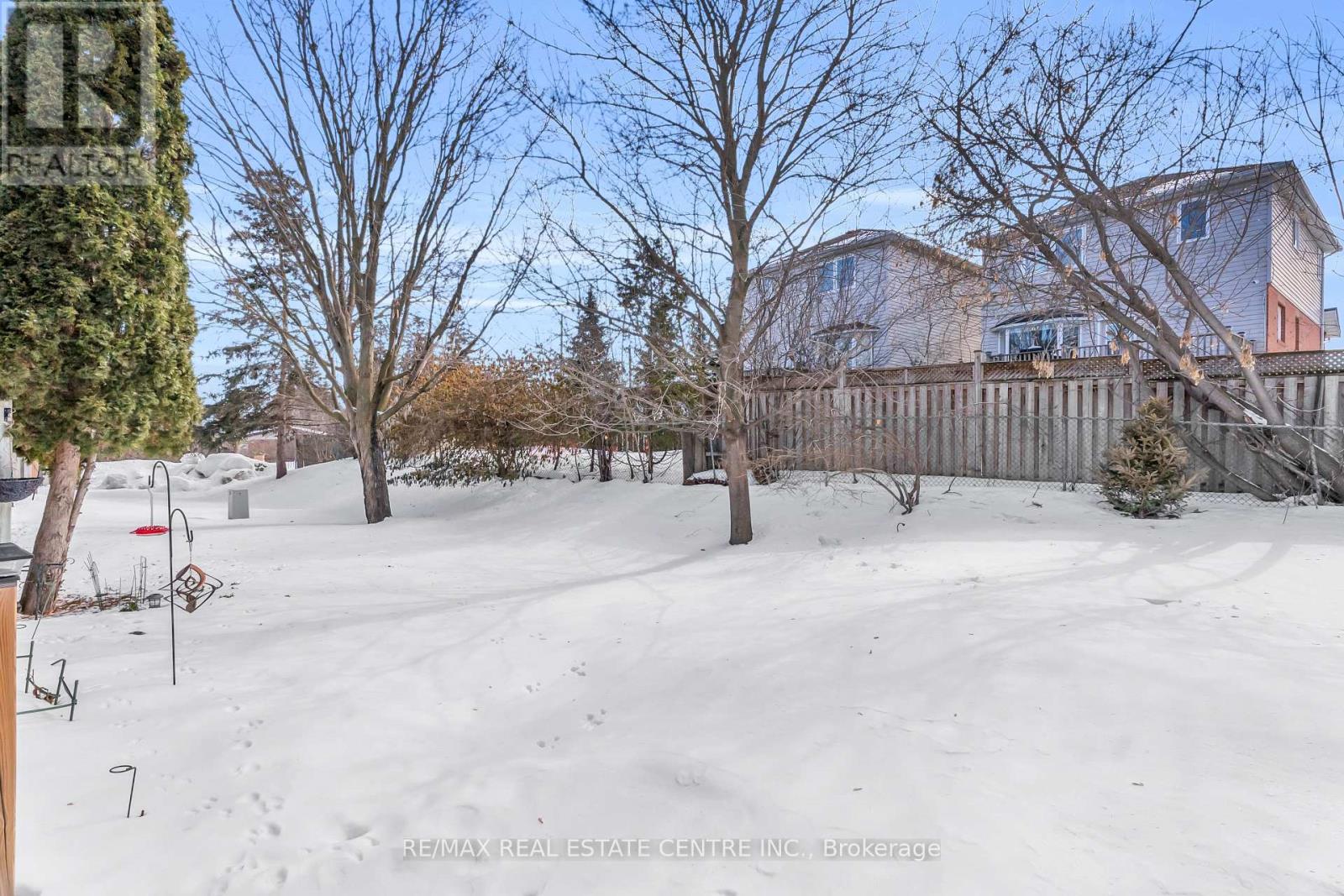 99 Lynden Circle, Halton Hills (Georgetown), Ontario  L7G 2J2 - Photo 47 - W12819040