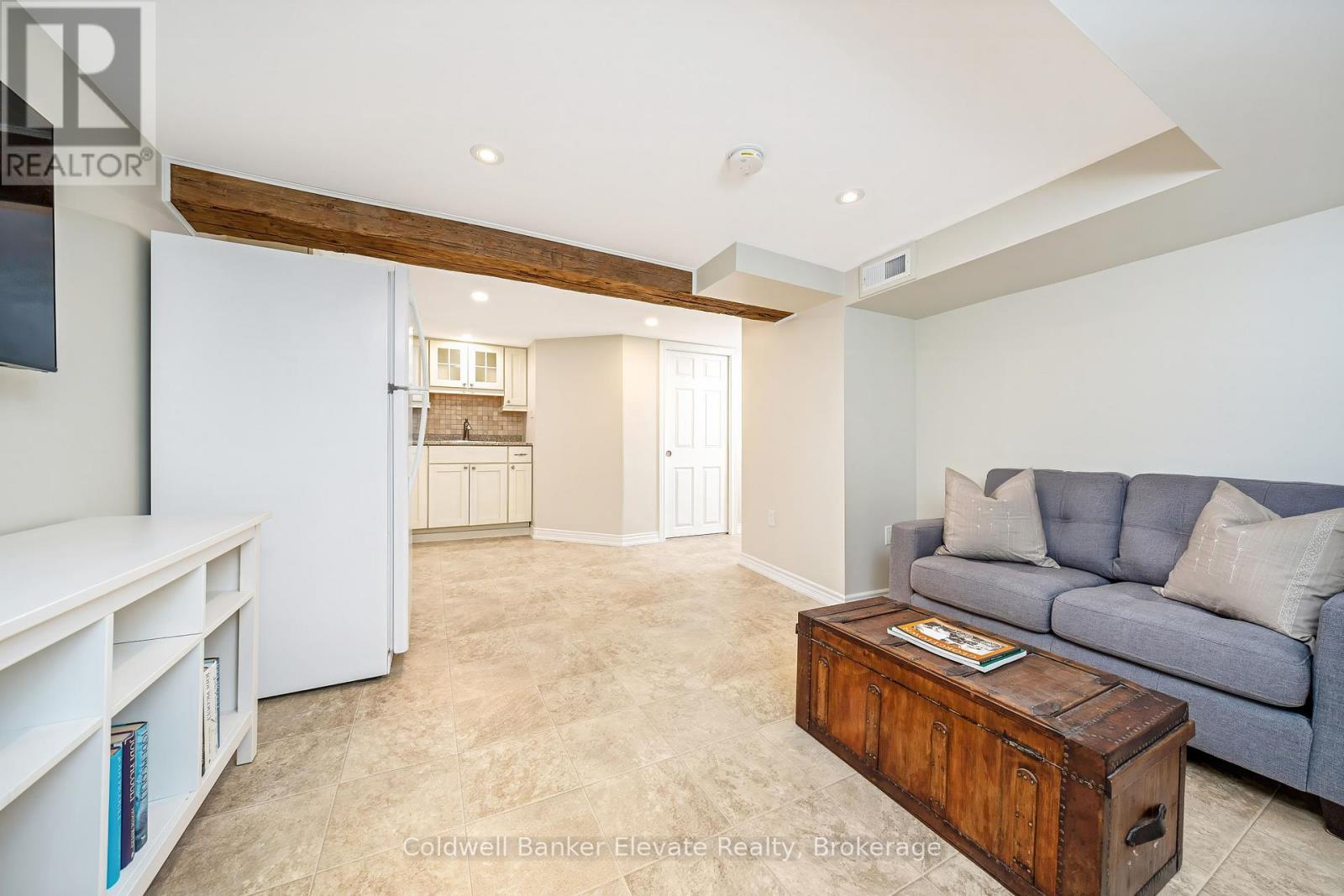 6 Queen Street, Halton Hills (Georgetown), Ontario  L7G 2E4 - Photo 29 - W12819308