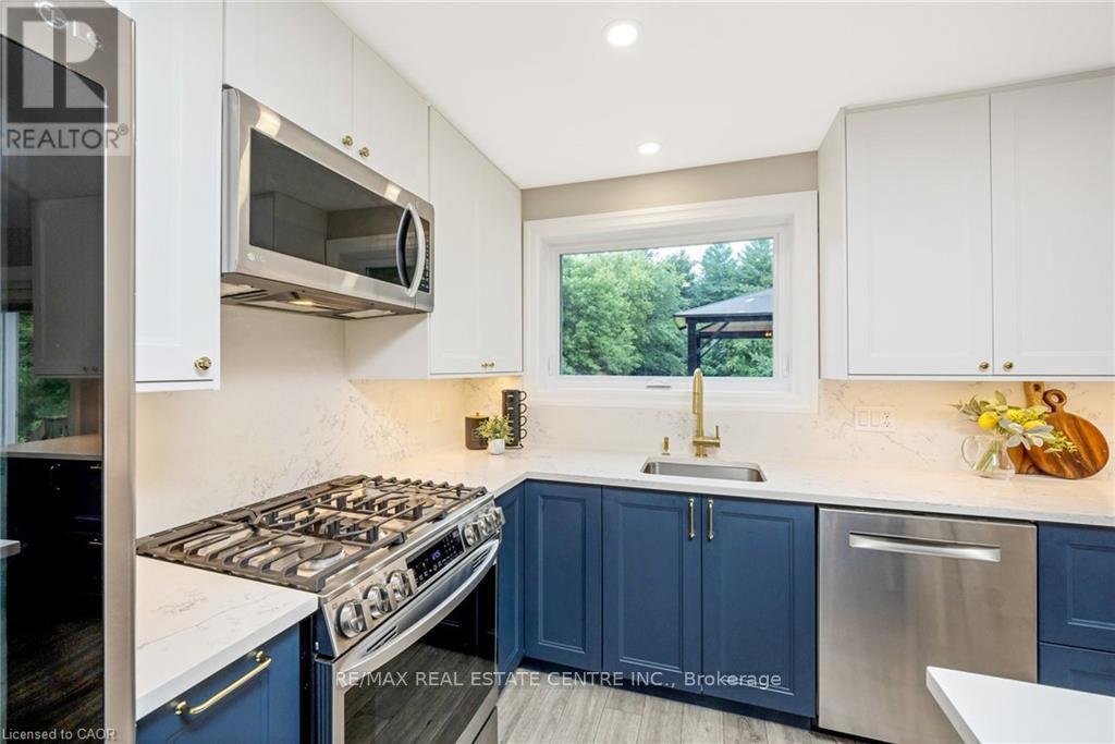 3083 Limestone Road, Milton (Campbellville), Ontario  L0P 1B0 - Photo 12 - W12820958