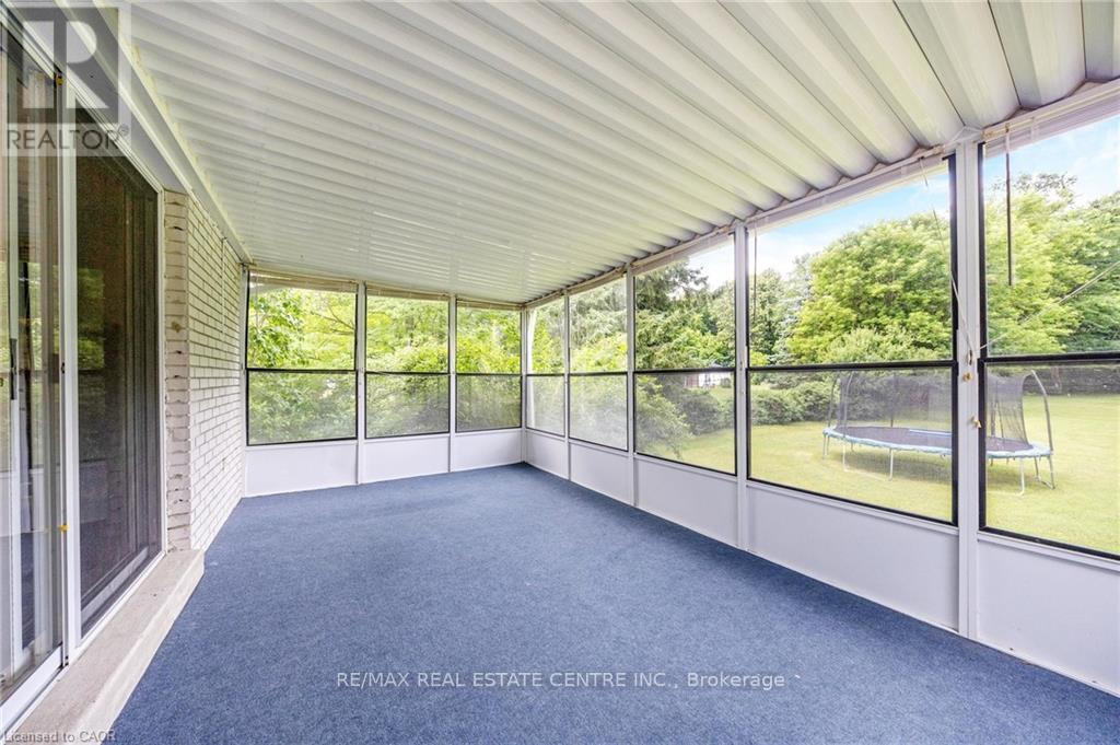 3083 Limestone Road, Milton (Campbellville), Ontario  L0P 1B0 - Photo 18 - W12820958