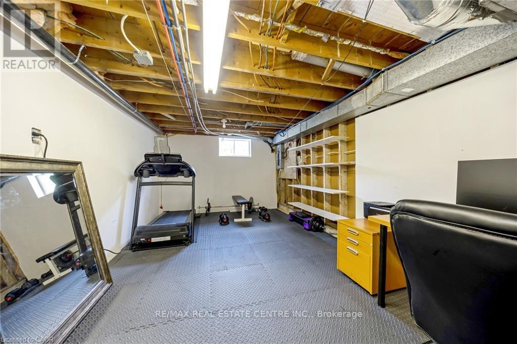 3083 Limestone Road, Milton (Campbellville), Ontario  L0P 1B0 - Photo 33 - W12820958