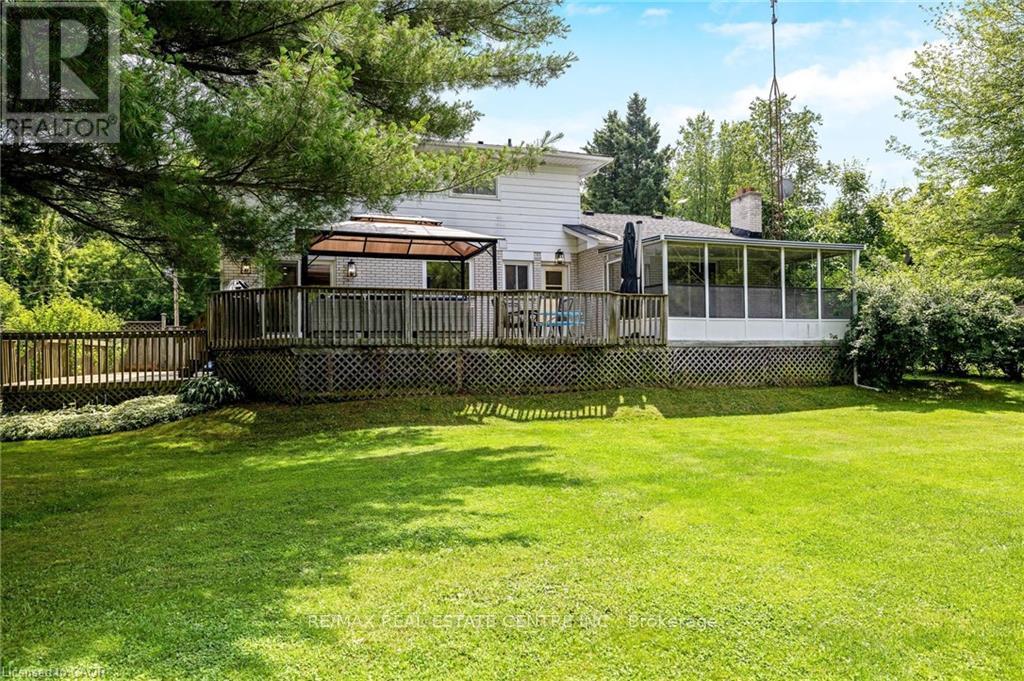 3083 Limestone Road, Milton (Campbellville), Ontario  L0P 1B0 - Photo 46 - W12820958