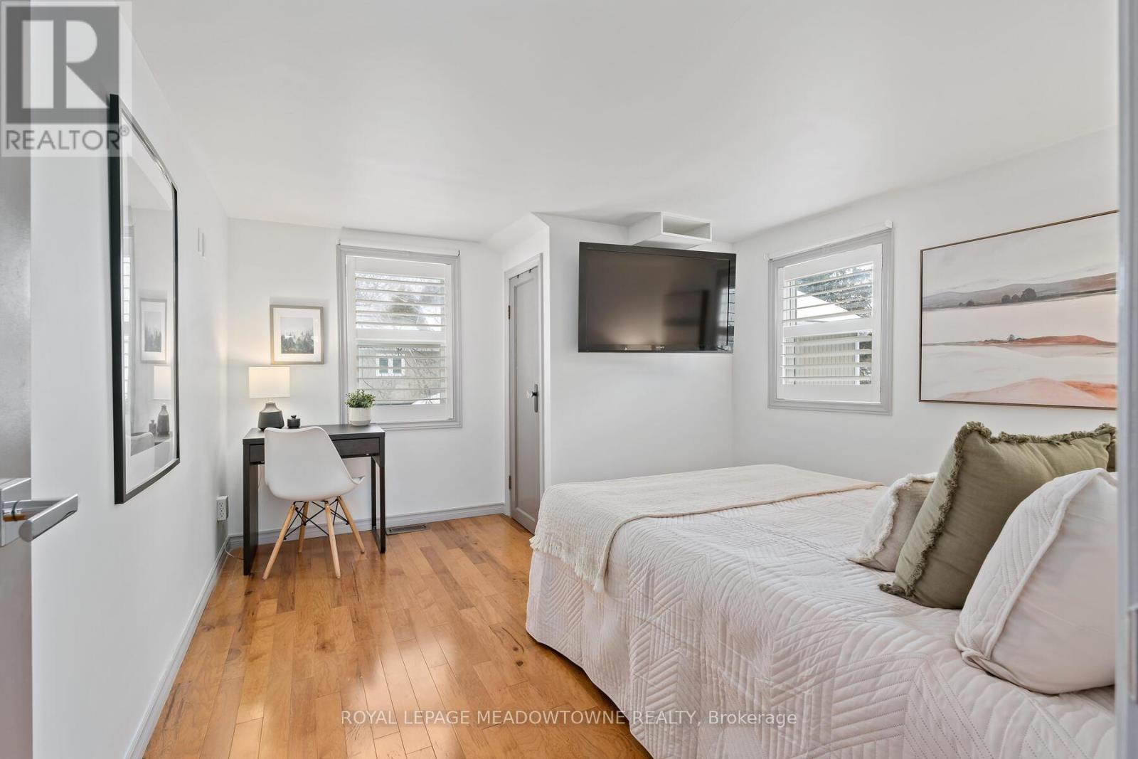 19 Union Street, Halton Hills (Georgetown), Ontario  L7G 3M1 - Photo 21 - W12822052