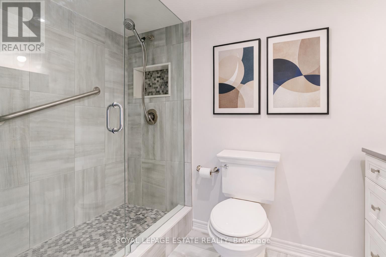 204 - 26 Hall Road, Halton Hills (Georgetown), Ontario  L7G 5G5 - Photo 17 - W12822294