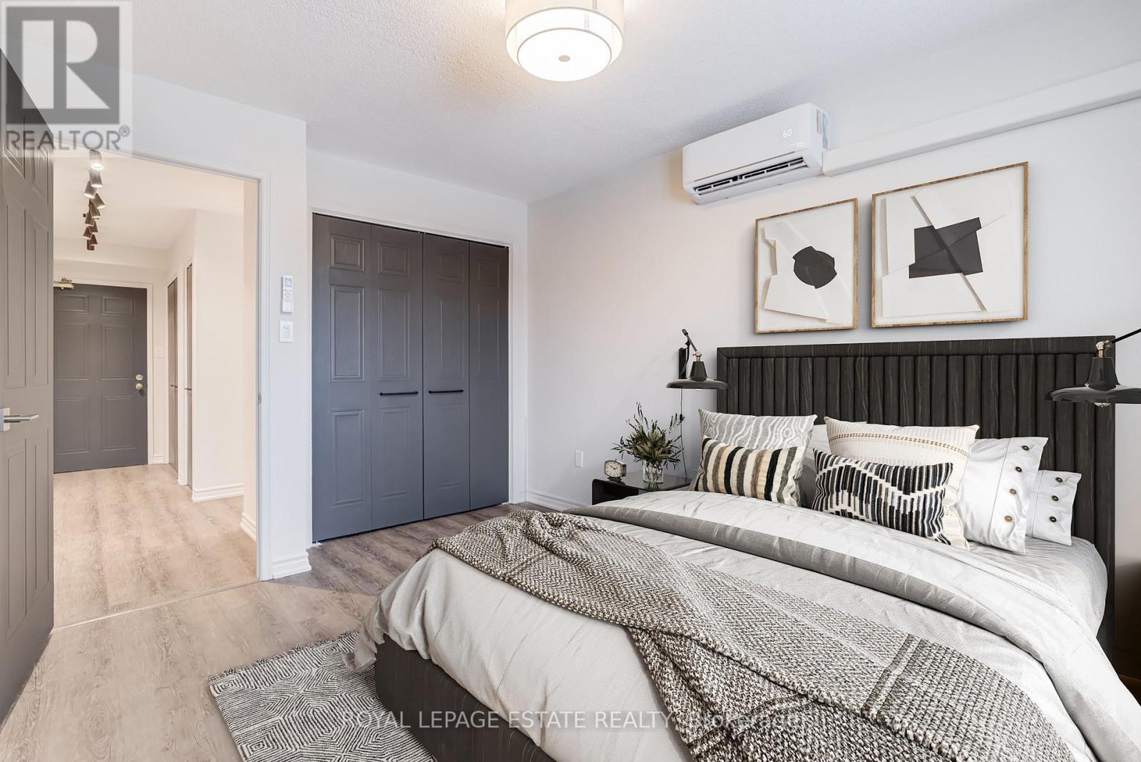 204 - 26 Hall Road, Halton Hills (Georgetown), Ontario  L7G 5G5 - Photo 19 - W12822294