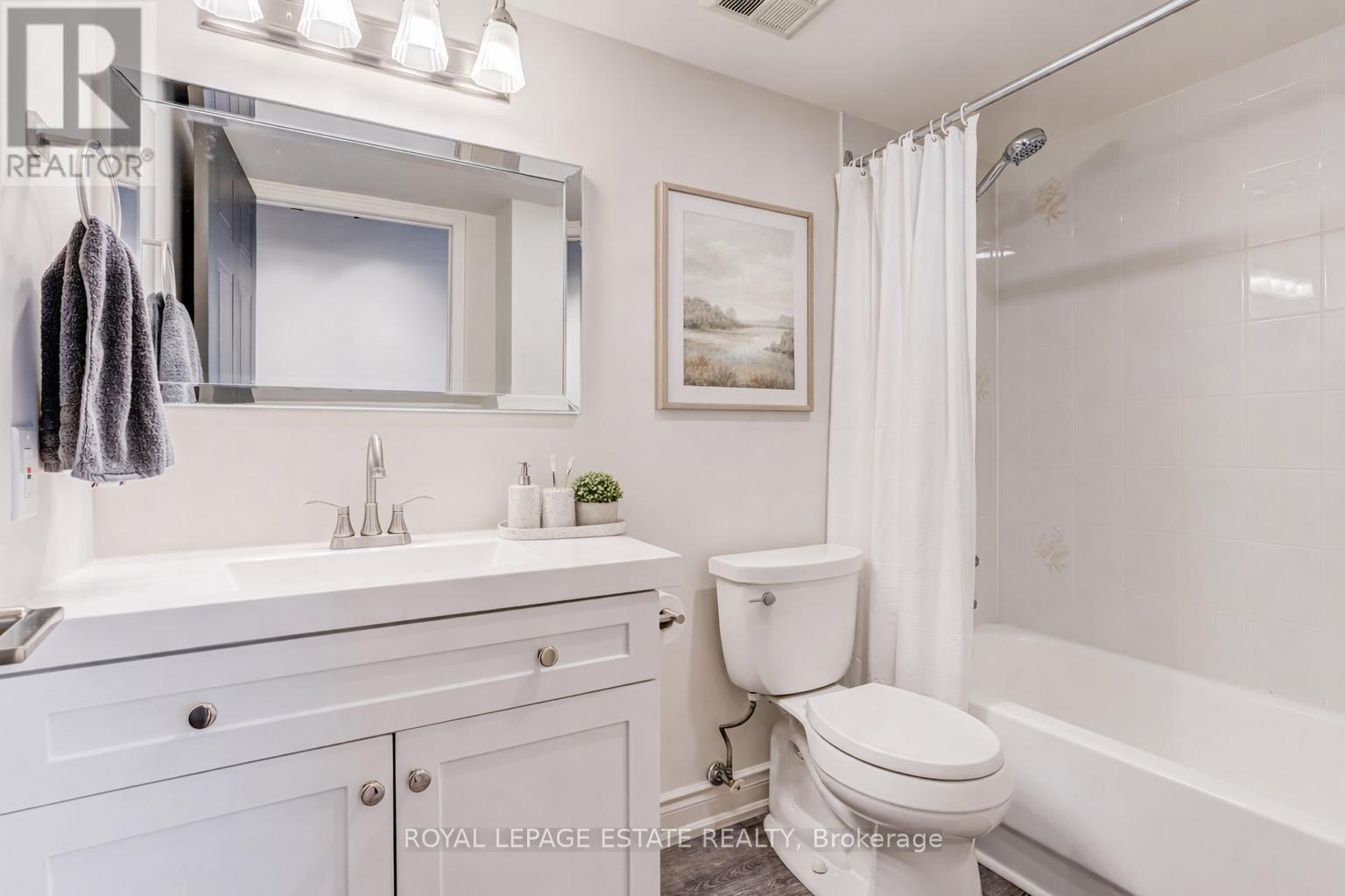 204 - 26 Hall Road, Halton Hills (Georgetown), Ontario  L7G 5G5 - Photo 20 - W12822294