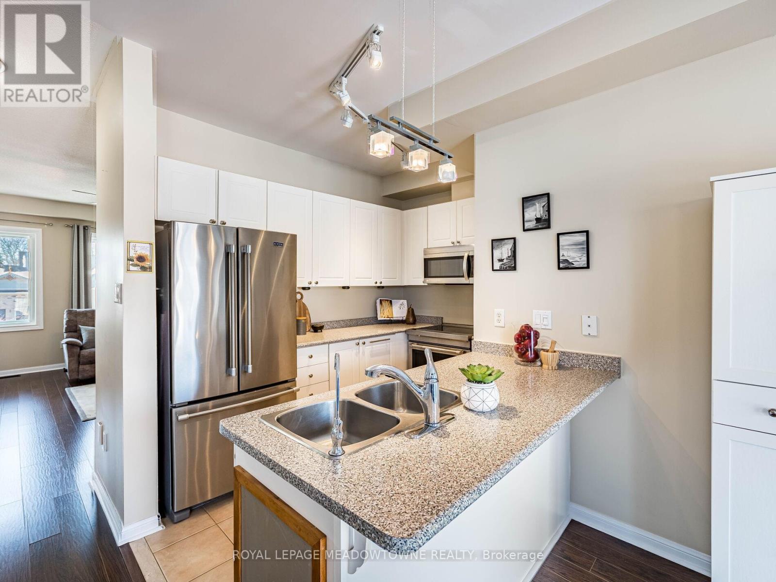 50 Atwood Avenue, Halton Hills (Georgetown), Ontario  L7G 5Z9 - Photo 19 - W12822616