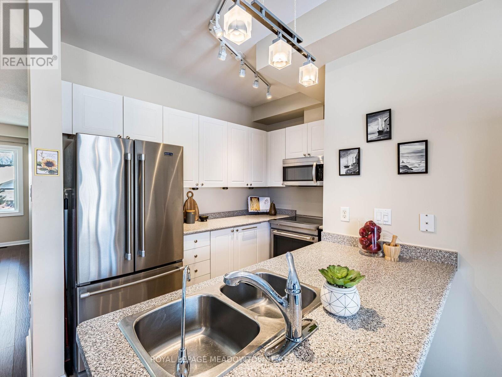 50 Atwood Avenue, Halton Hills (Georgetown), Ontario  L7G 5Z9 - Photo 20 - W12822616