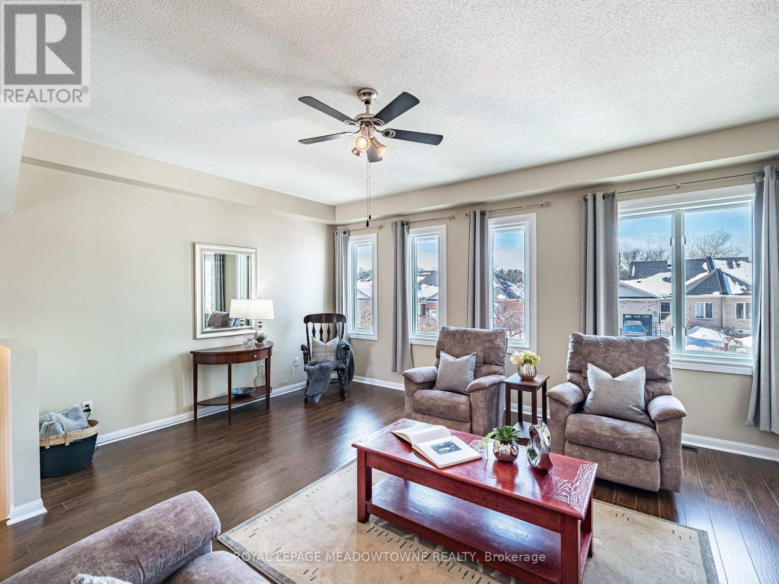 50 Atwood Avenue, Halton Hills (Georgetown), Ontario  L7G 5Z9 - Photo 6 - W12822616