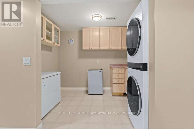 5 James Young Drive, Halton Hills (Georgetown), Ontario  L7G 5S6 - Photo 32 - W12822716