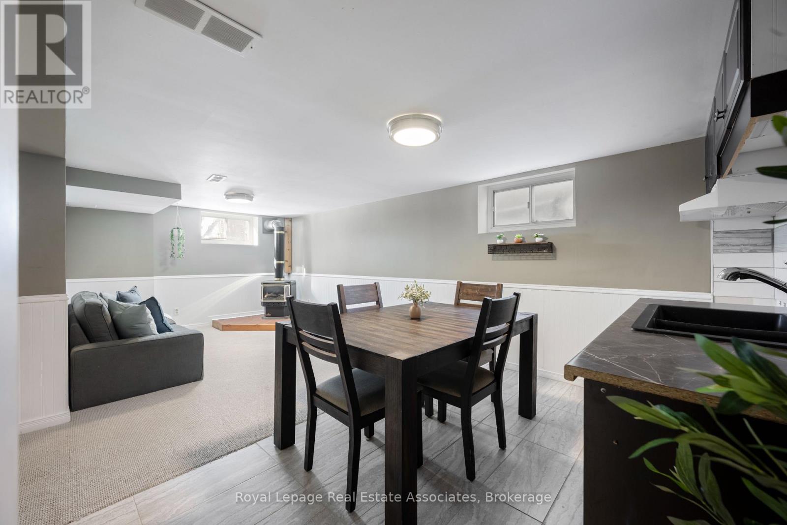 55 Mcintyre Crescent, Halton Hills (Georgetown), Ontario  L7G 1N5 - Photo 25 - W12824042