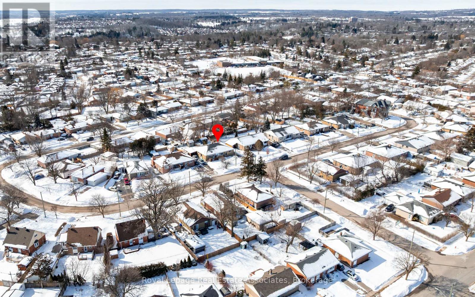 55 Mcintyre Crescent, Halton Hills (Georgetown), Ontario  L7G 1N5 - Photo 5 - W12824042