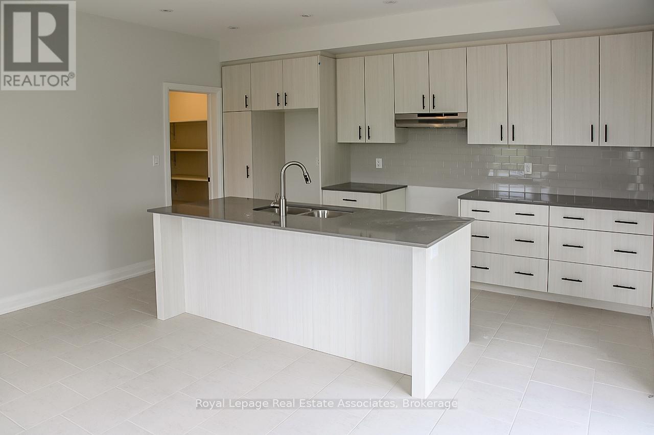 40 Windtree Way, Halton Hills (Georgetown), Ontario  L7G 0P6 - Photo 7 - W12827972