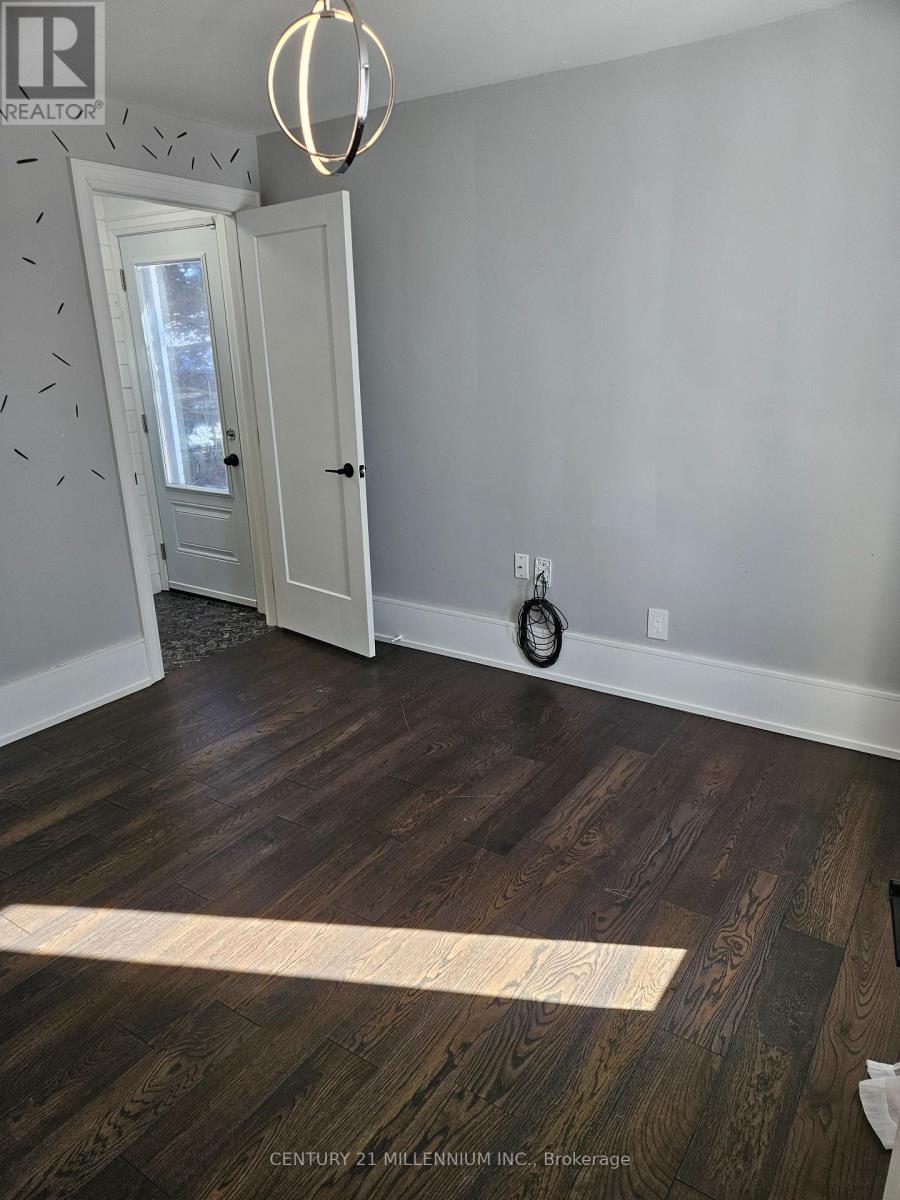 68 River Drive, Halton Hills (Georgetown), Ontario  L7G 2J2 - Photo 19 - W12828082