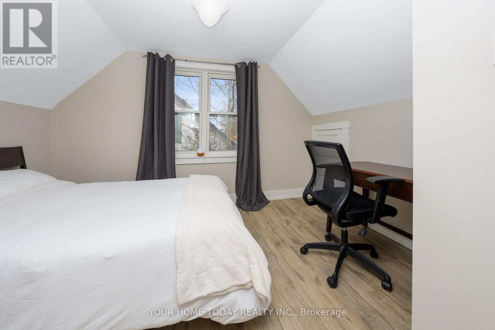 29 Normandy Boulevard, Halton Hills (Georgetown), Ontario  L7G 1V9 - Photo 21 - W12828552