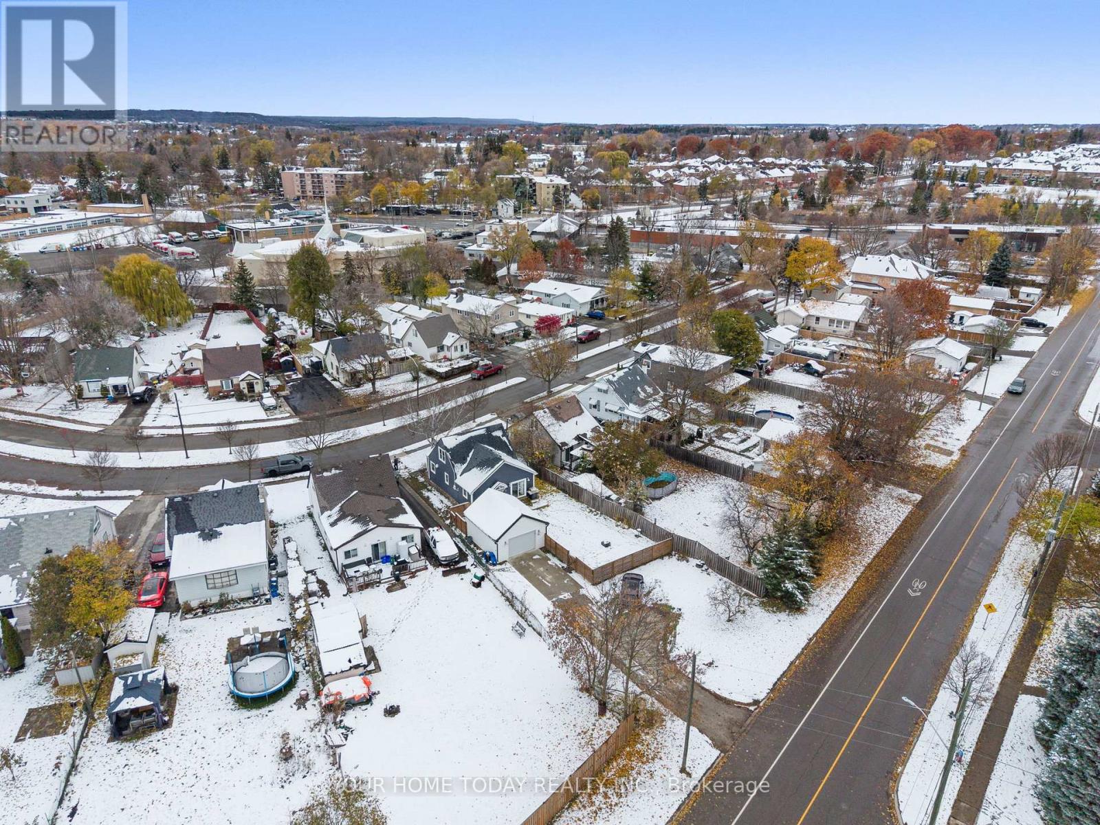 29 Normandy Boulevard, Halton Hills (Georgetown), Ontario  L7G 1V9 - Photo 31 - W12828552