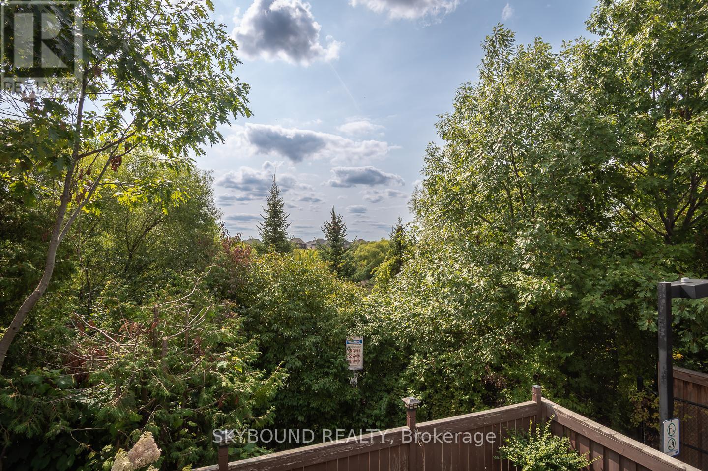 38 Silver Pond Drive, Halton Hills (Georgetown), Ontario  L7G 0G6 - Photo 34 - W12828680