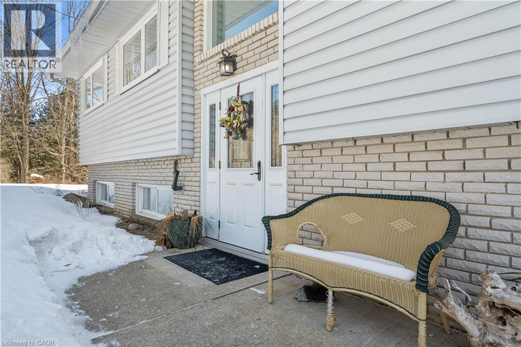 8941 Wellington Rd 50, Erin, Ontario  L7J 2L8 - Photo 5 - 40808313