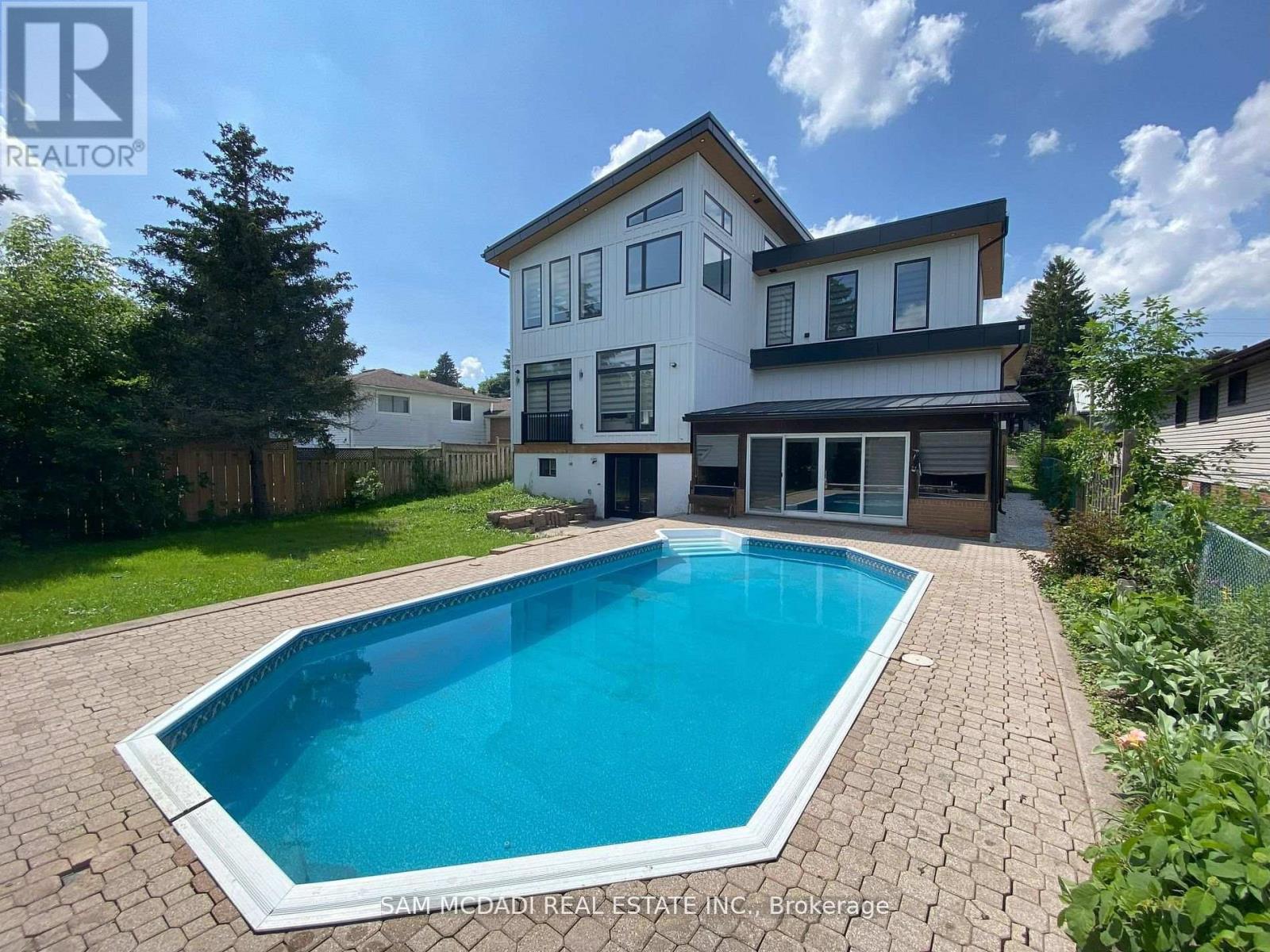 46 Cobblehill Road, Halton Hills (Ac Acton), Ontario  L7J 1N9 - Photo 46 - W12831882