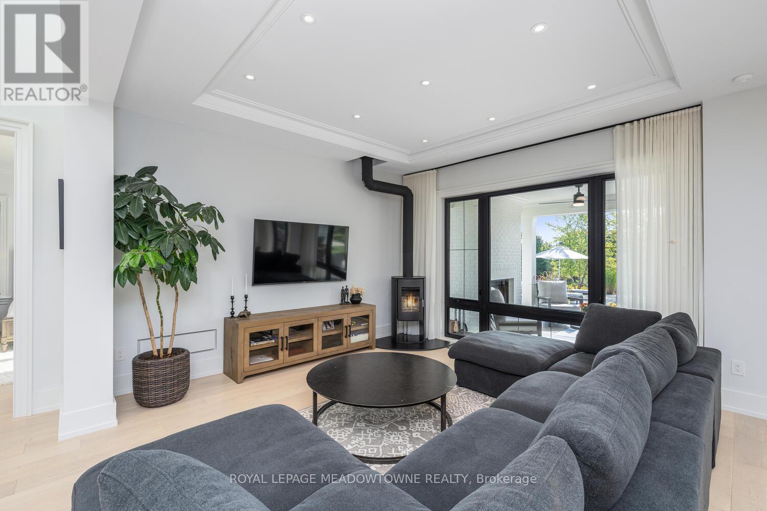 9275 Wellington Rd 50, Erin, Ontario  L7J 2L8 - Photo 8 - X12832696