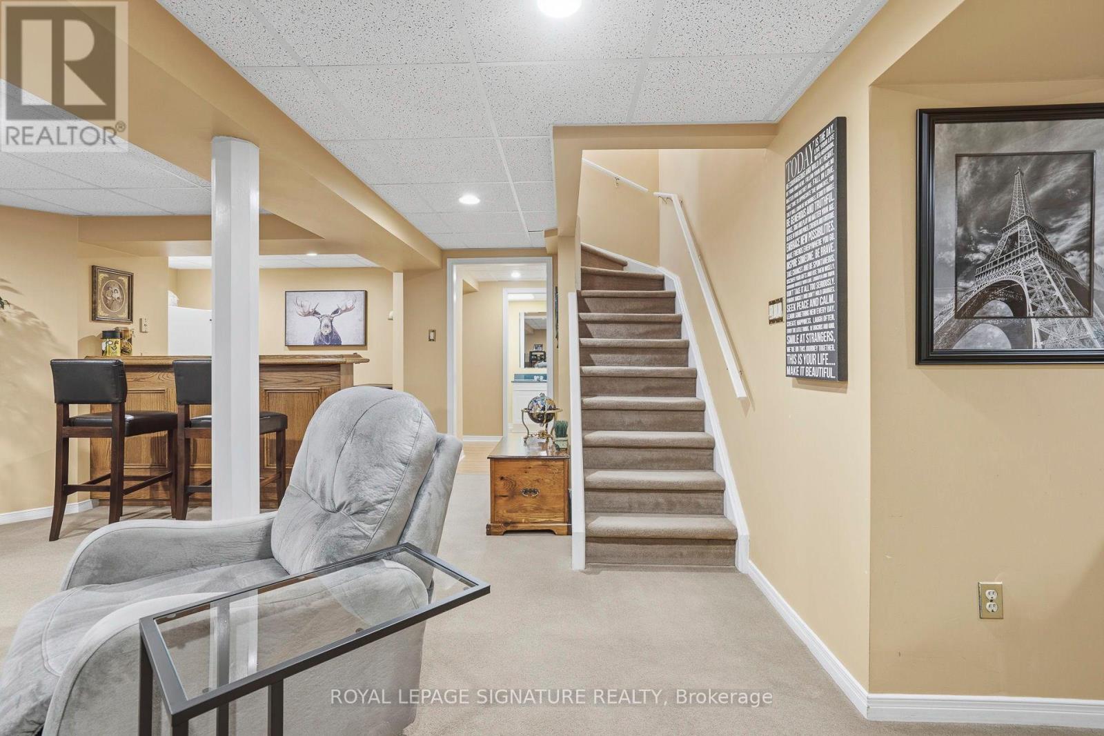 18 Webster Way, Halton Hills (Georgetown), Ontario  L7G 5J7 - Photo 34 - W12833964