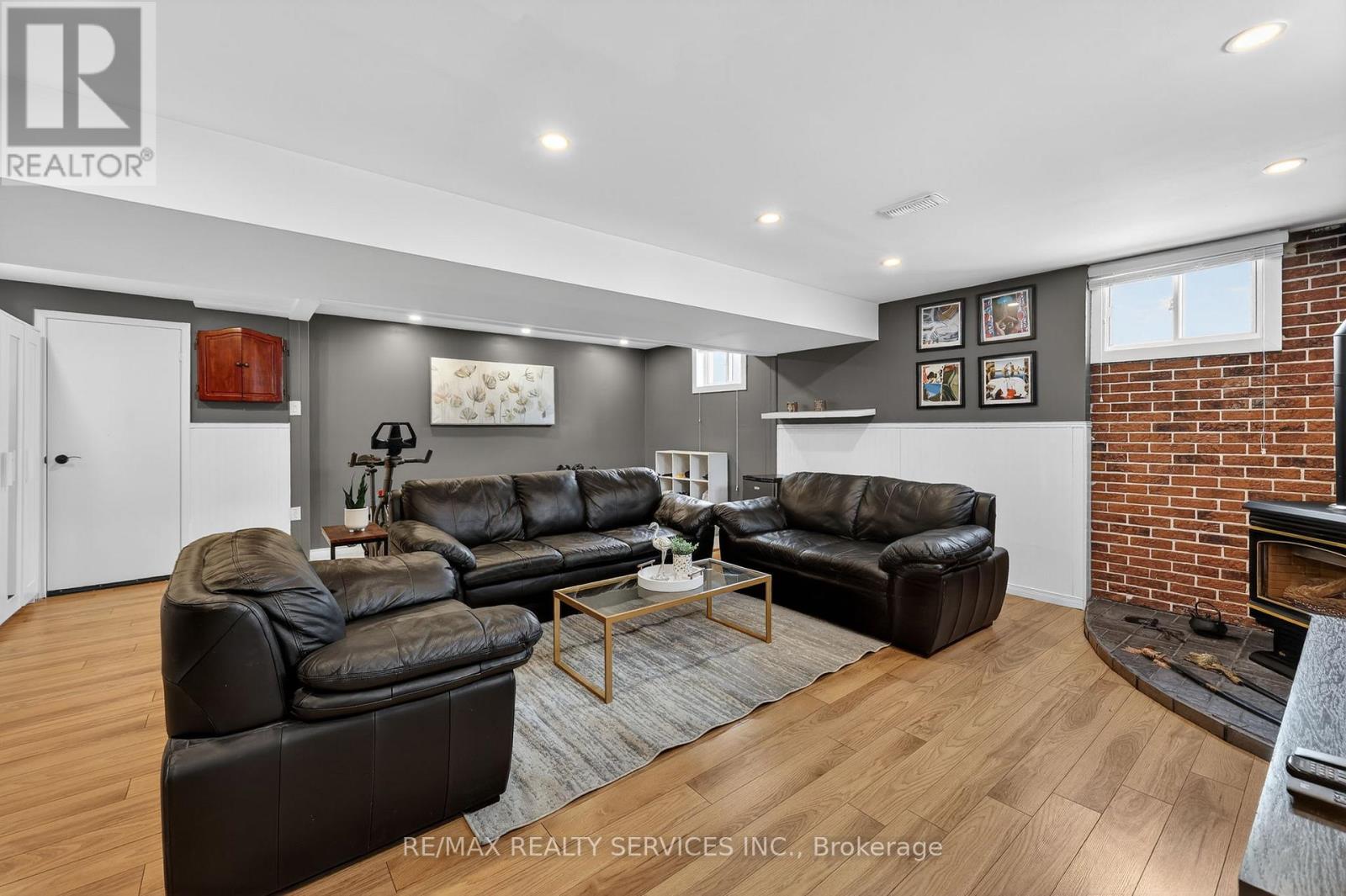 64 River Drive, Halton Hills (Georgetown), Ontario  L7G 2J2 - Photo 28 - W12834122