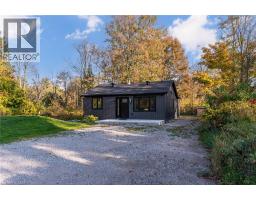 <div class="price">$779,000</div> 8 Mountsberg Road, Hamilton<br><div style="margin-bottom:8px;"><small>Royal LePage Signature Realty</small></div><div class='bed_bath'>2 Bed | 1 Bath</div>