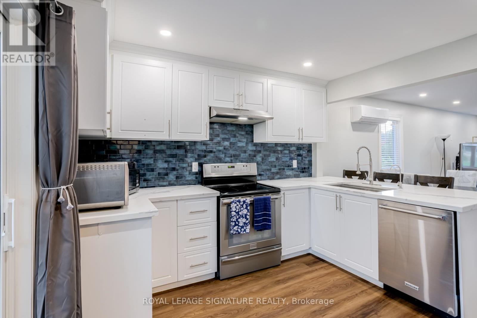 8 Mountsberg Road, Hamilton, Ontario  L0P 1B0 - Photo 11 - X12837398