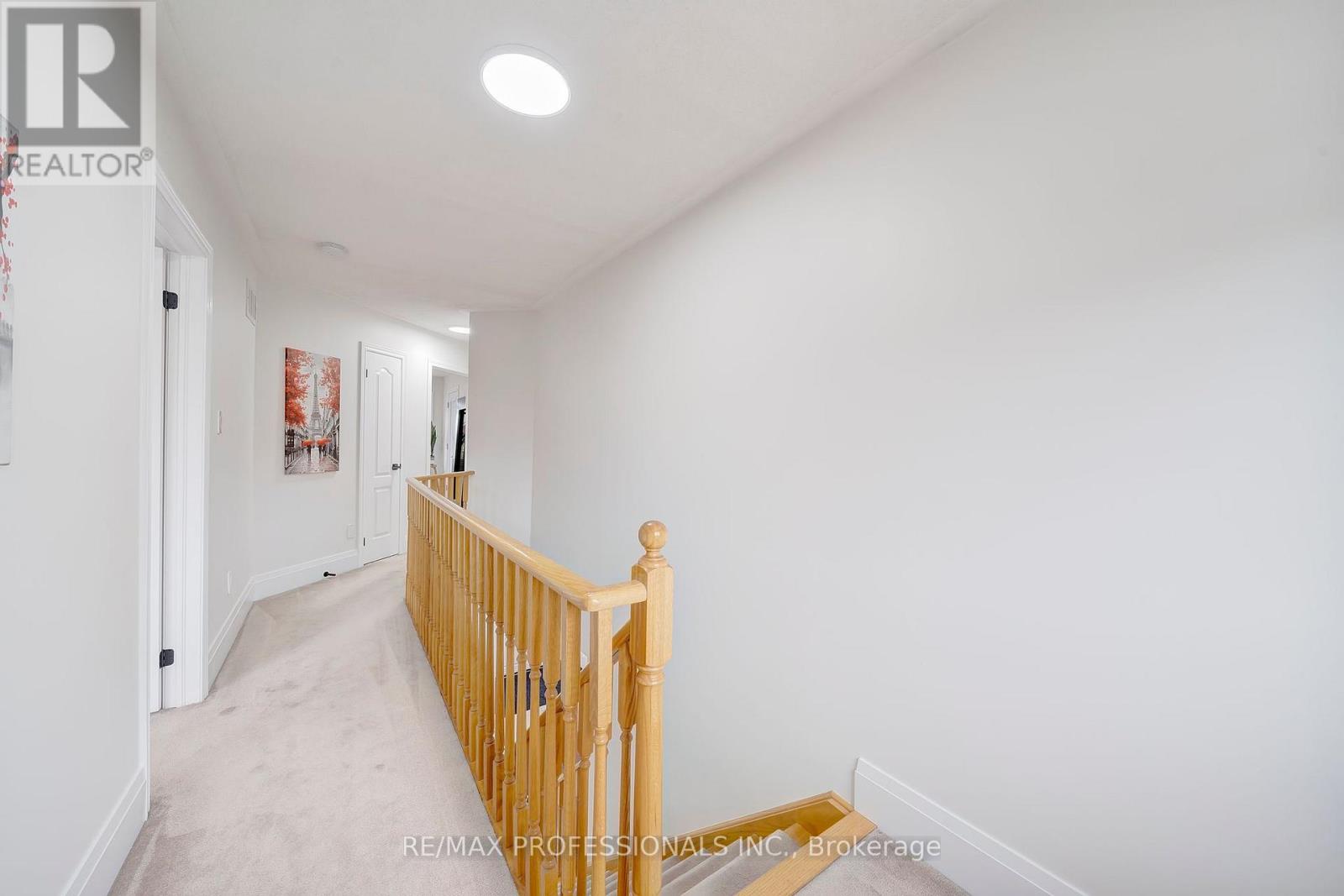 67 Chaplin Crescent, Halton Hills (Georgetown), Ontario  L7G 5V6 - Photo 16 - W12837902