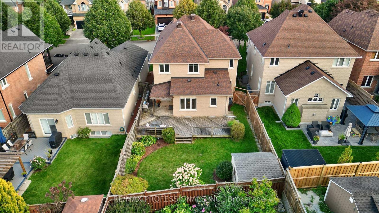 67 Chaplin Crescent, Halton Hills (Georgetown), Ontario  L7G 5V6 - Photo 35 - W12837902