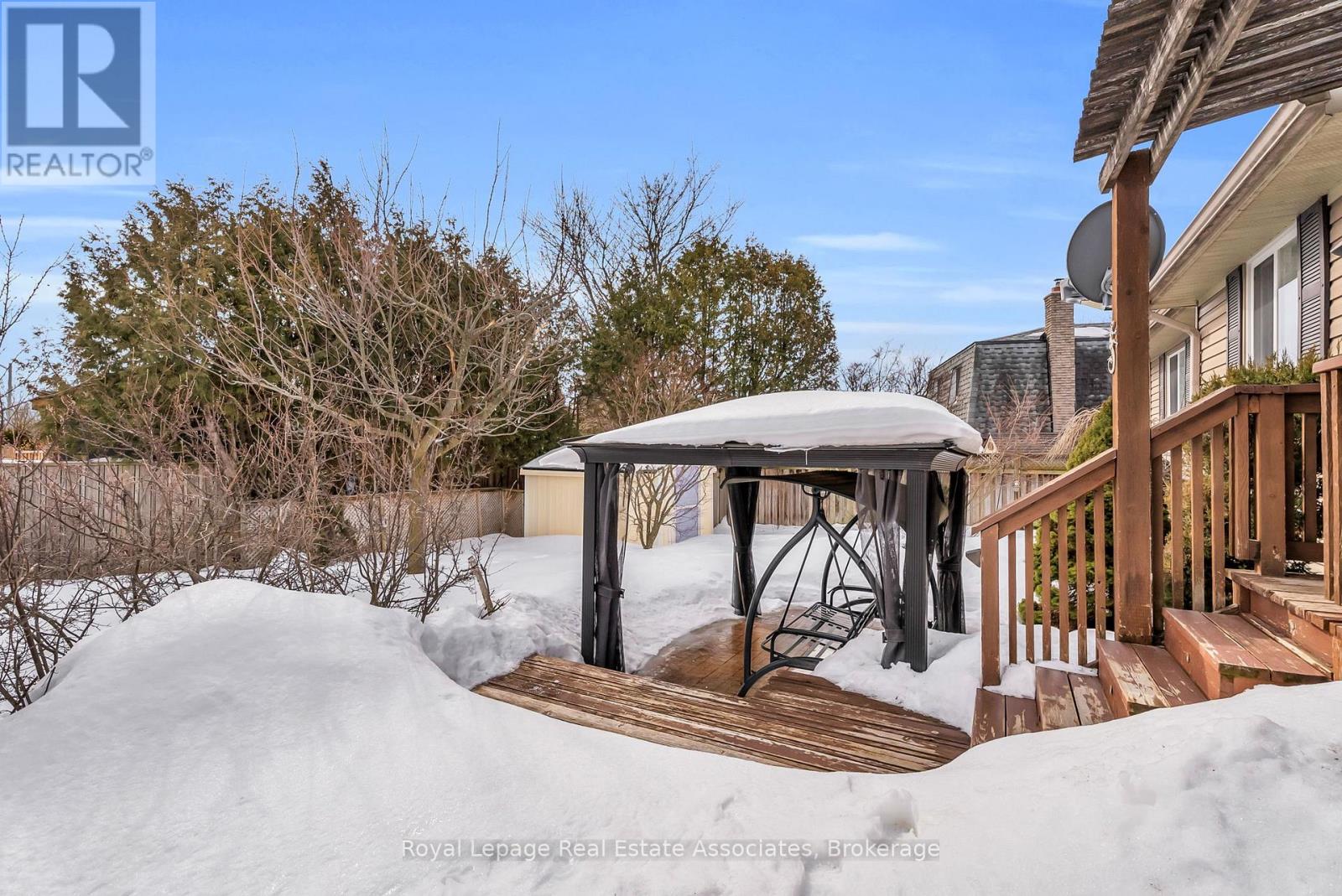 29 Norman Avenue, Halton Hills (Ac Acton), Ontario  L7J 2R6 - Photo 36 - W12840344