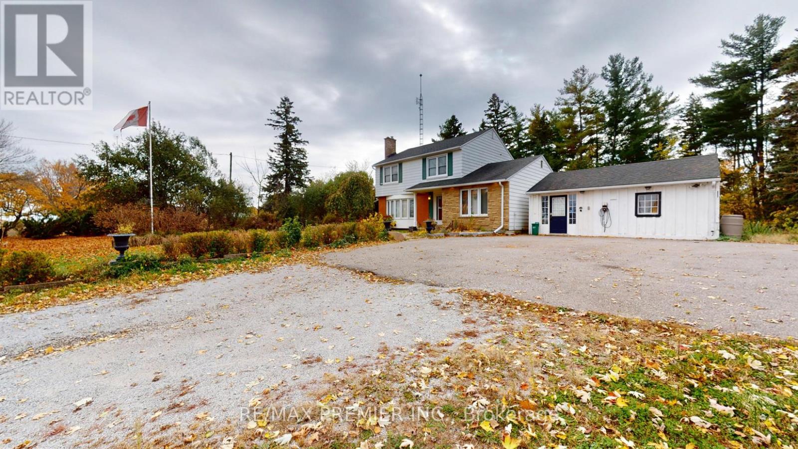 9190 Trafalgar Road, Halton Hills (Rural Halton Hills), Ontario  L7G 4S5 - Photo 8 - W12840390