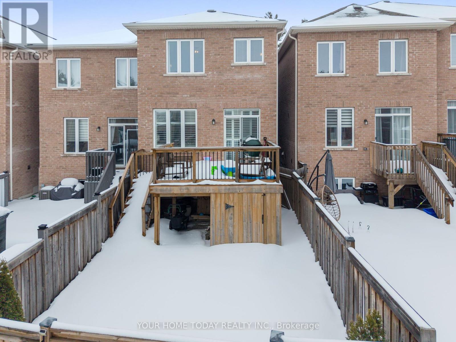 37 Ridgegate Crescent, Halton Hills (Georgetown), Ontario  L7G 0L6 - Photo 36 - W12841356