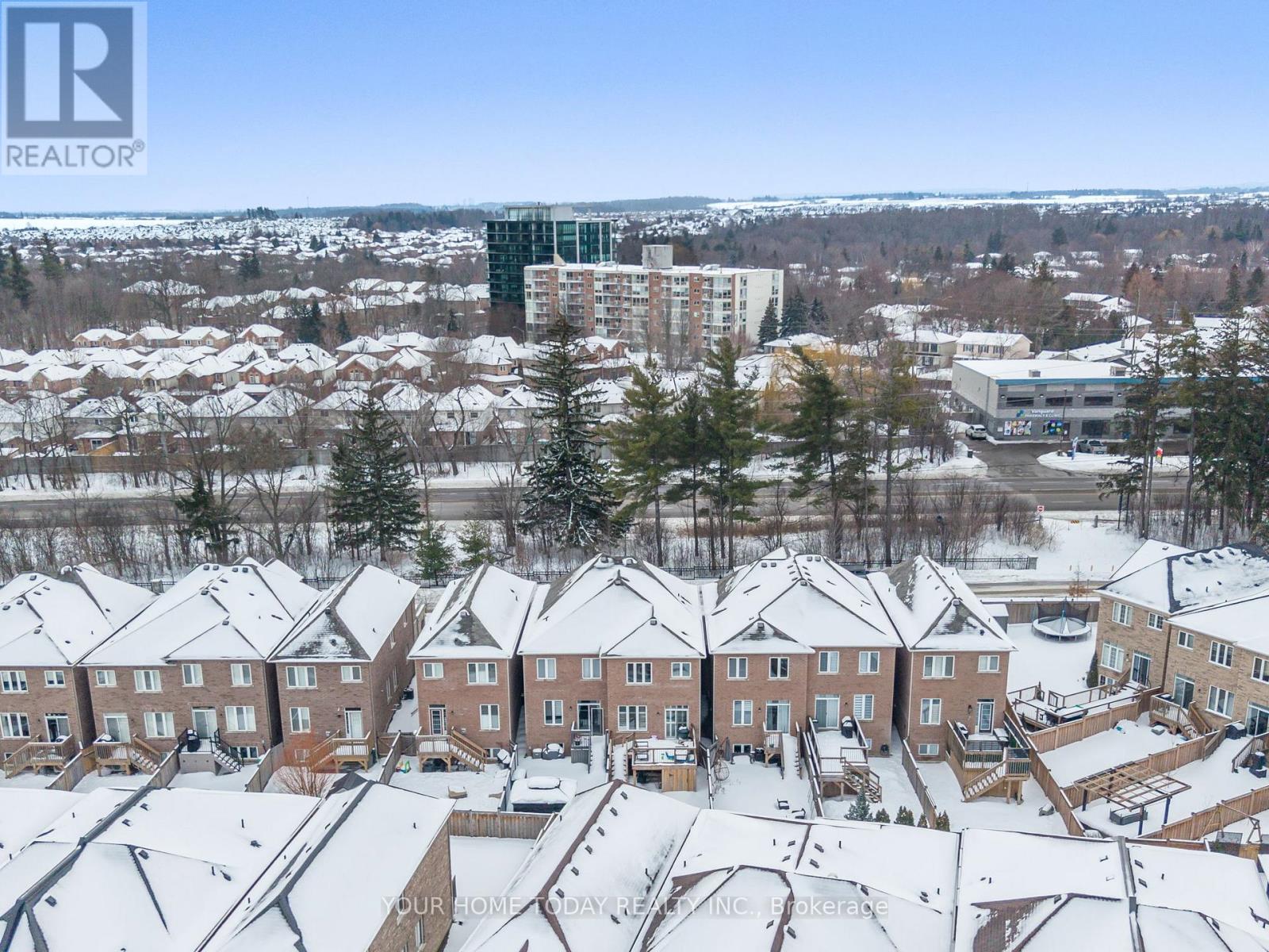 37 Ridgegate Crescent, Halton Hills (Georgetown), Ontario  L7G 0L6 - Photo 37 - W12841356