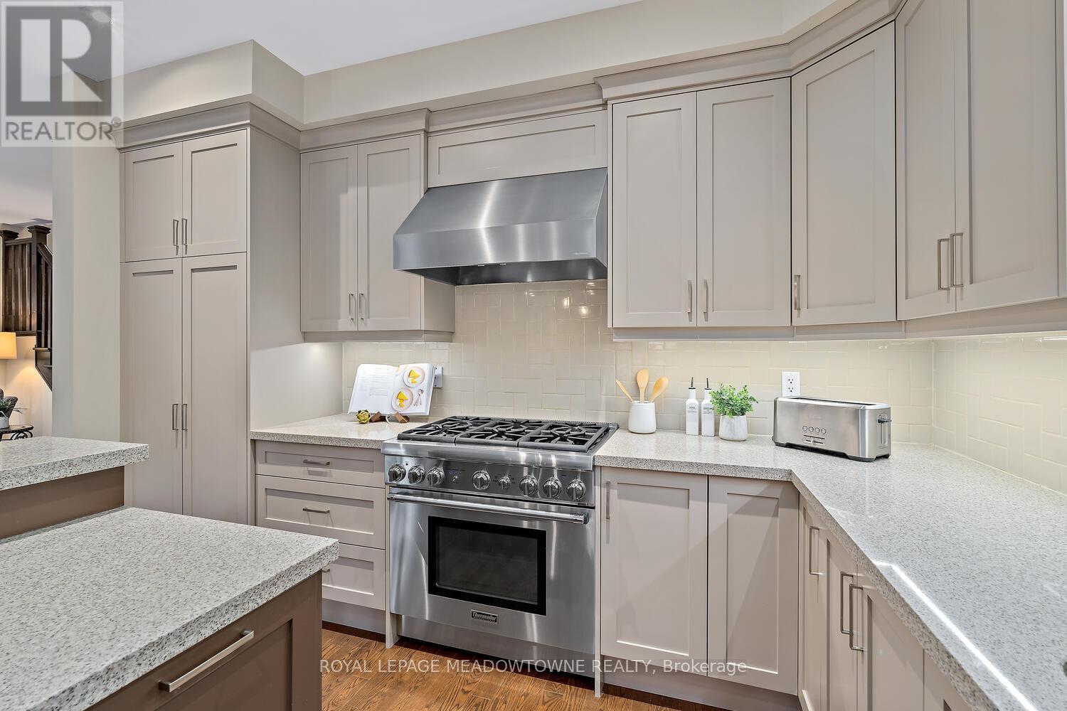 65 Foxtail Court, Halton Hills (Georgetown), Ontario  L7G 0G3 - Photo 15 - W12841600