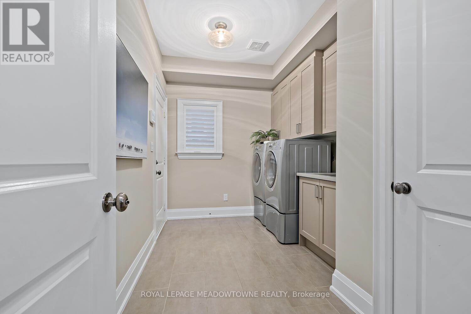 65 Foxtail Court, Halton Hills (Georgetown), Ontario  L7G 0G3 - Photo 20 - W12841600