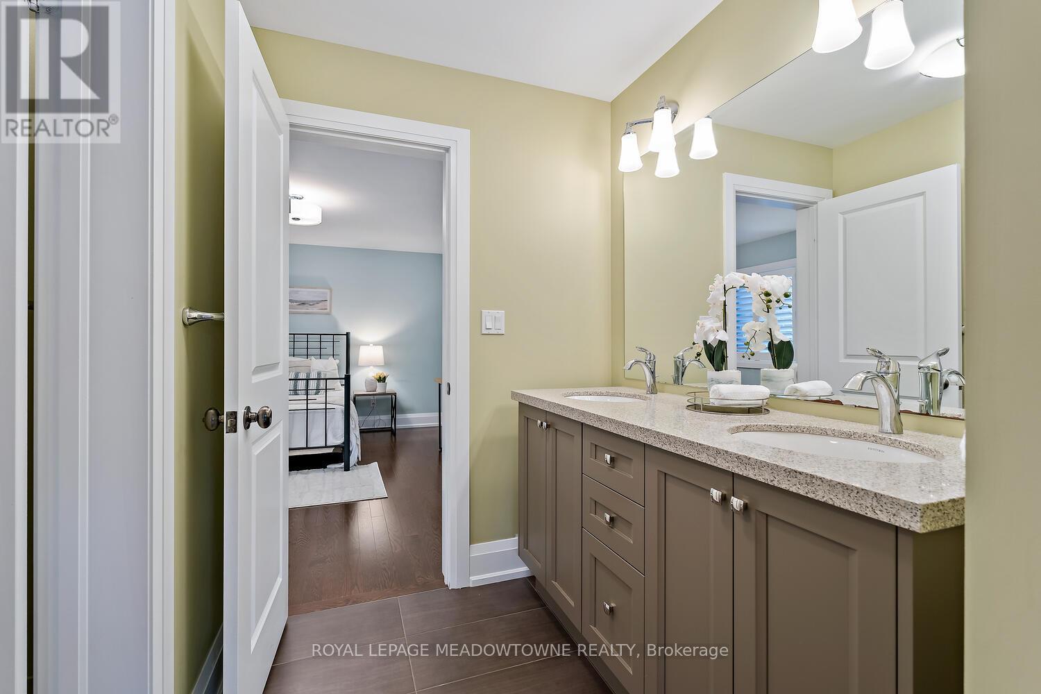 65 Foxtail Court, Halton Hills (Georgetown), Ontario  L7G 0G3 - Photo 28 - W12841600