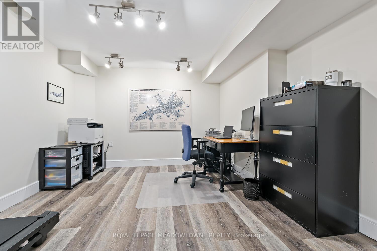 65 Foxtail Court, Halton Hills (Georgetown), Ontario  L7G 0G3 - Photo 38 - W12841600