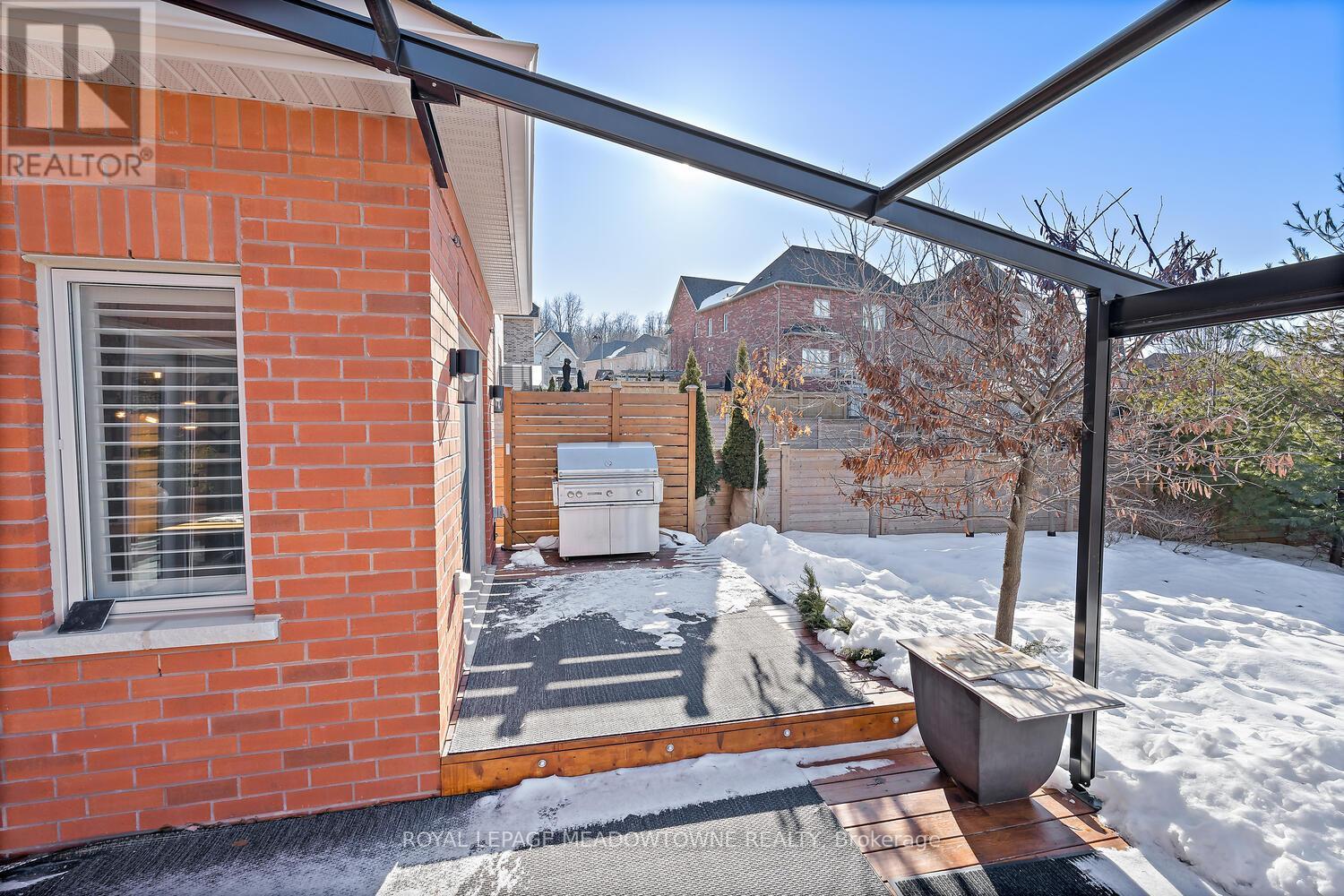 65 Foxtail Court, Halton Hills (Georgetown), Ontario  L7G 0G3 - Photo 40 - W12841600