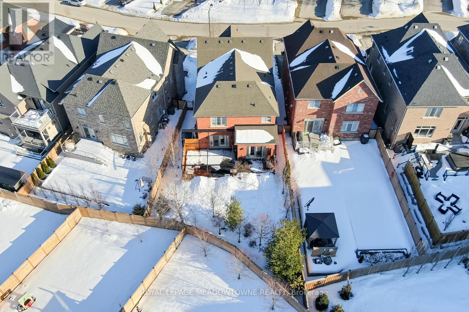 65 Foxtail Court, Halton Hills (Georgetown), Ontario  L7G 0G3 - Photo 46 - W12841600