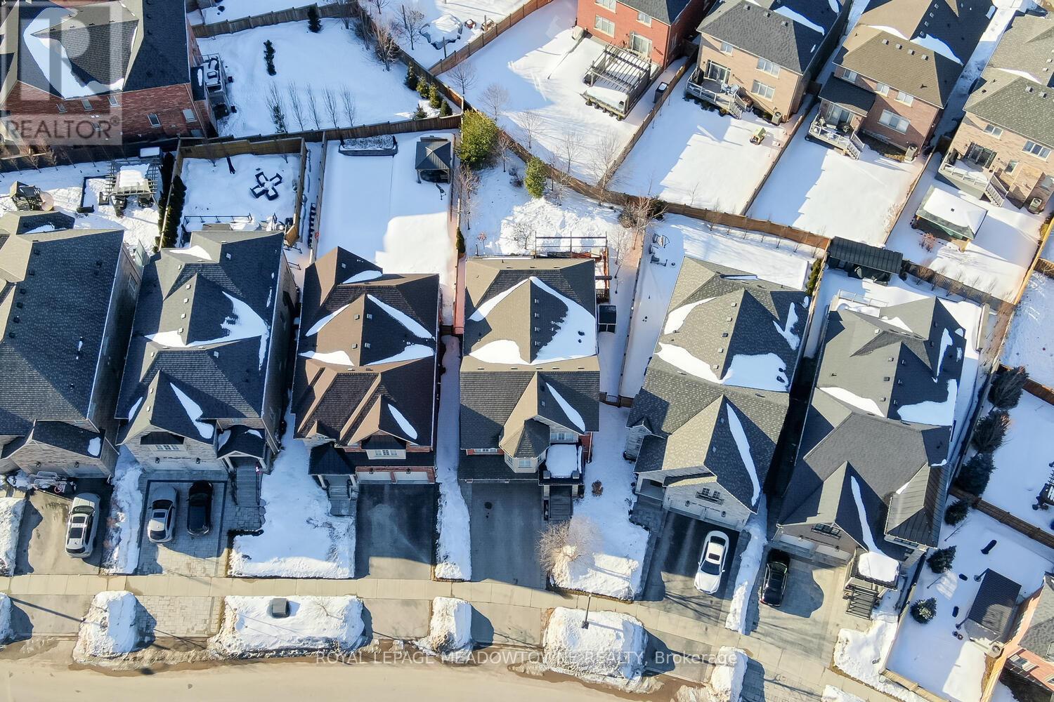 65 Foxtail Court, Halton Hills (Georgetown), Ontario  L7G 0G3 - Photo 47 - W12841600