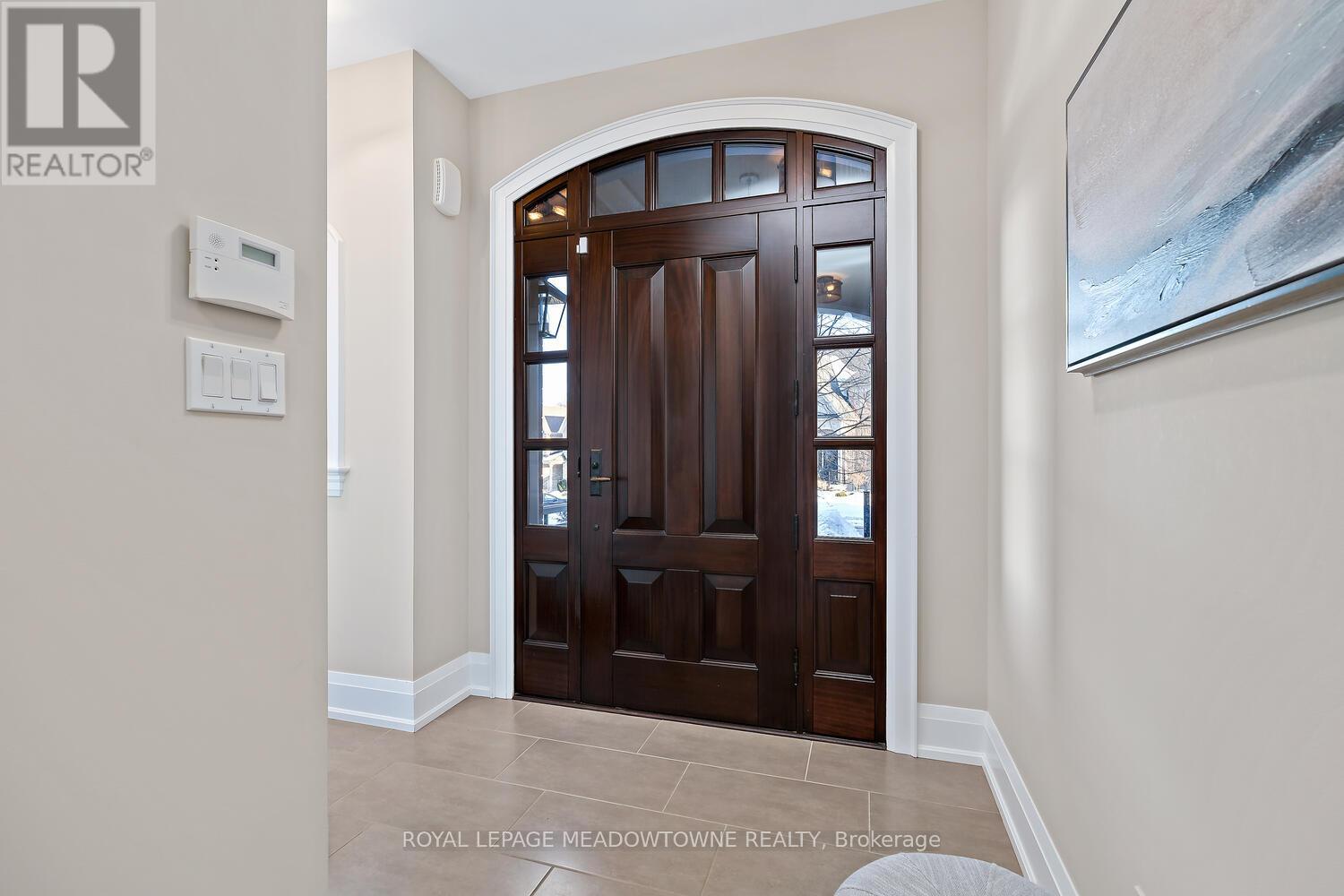 65 Foxtail Court, Halton Hills (Georgetown), Ontario  L7G 0G3 - Photo 6 - W12841600