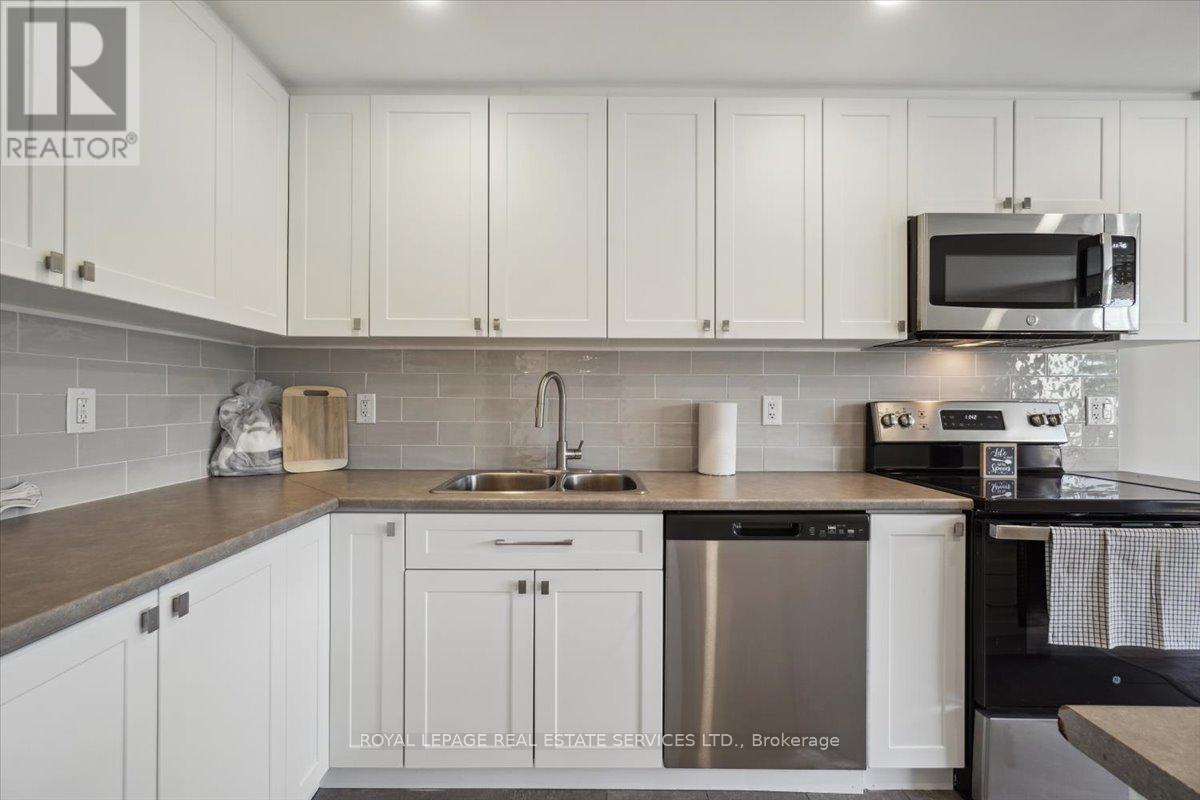 207 - 60 Park Avenue, Halton Hills (Georgetown), Ontario  L7G 4Y9 - Photo 10 - W12843114