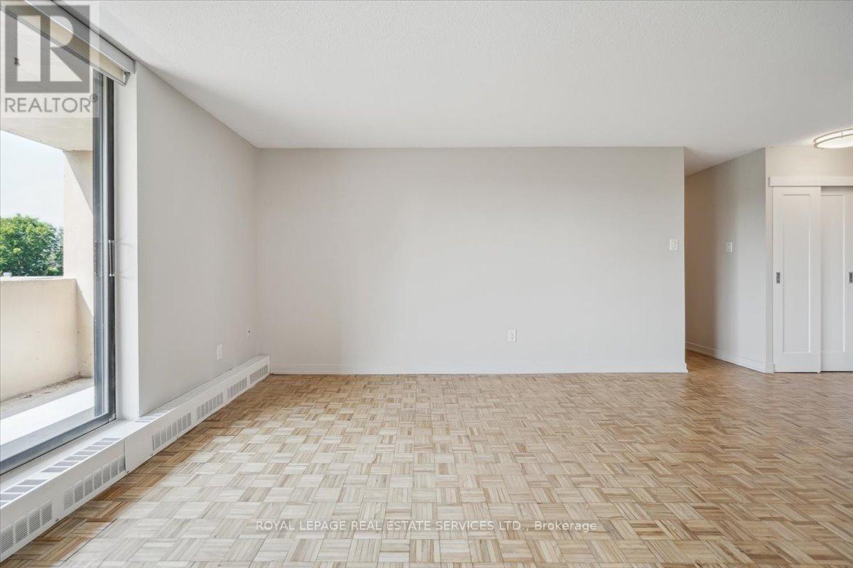 207 - 60 Park Avenue, Halton Hills (Georgetown), Ontario  L7G 4Y9 - Photo 13 - W12843114