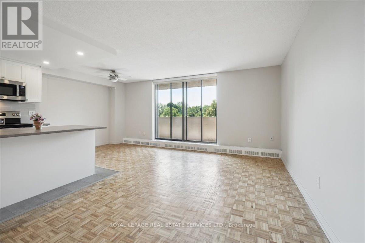 207 - 60 Park Avenue, Halton Hills (Georgetown), Ontario  L7G 4Y9 - Photo 15 - W12843114