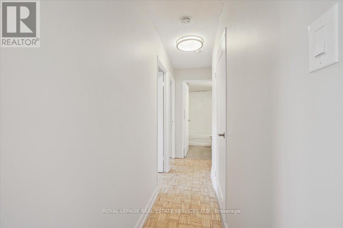 207 - 60 Park Avenue, Halton Hills (Georgetown), Ontario  L7G 4Y9 - Photo 16 - W12843114