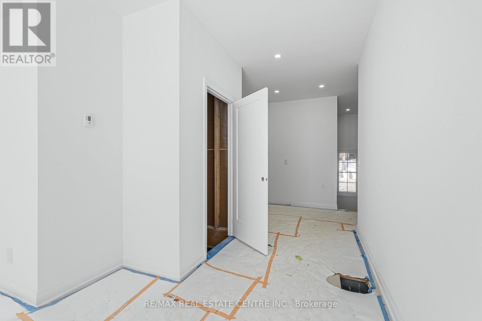 19 James Street, Halton Hills (Georgetown), Ontario  L7G 2H2 - Photo 17 - W12843236