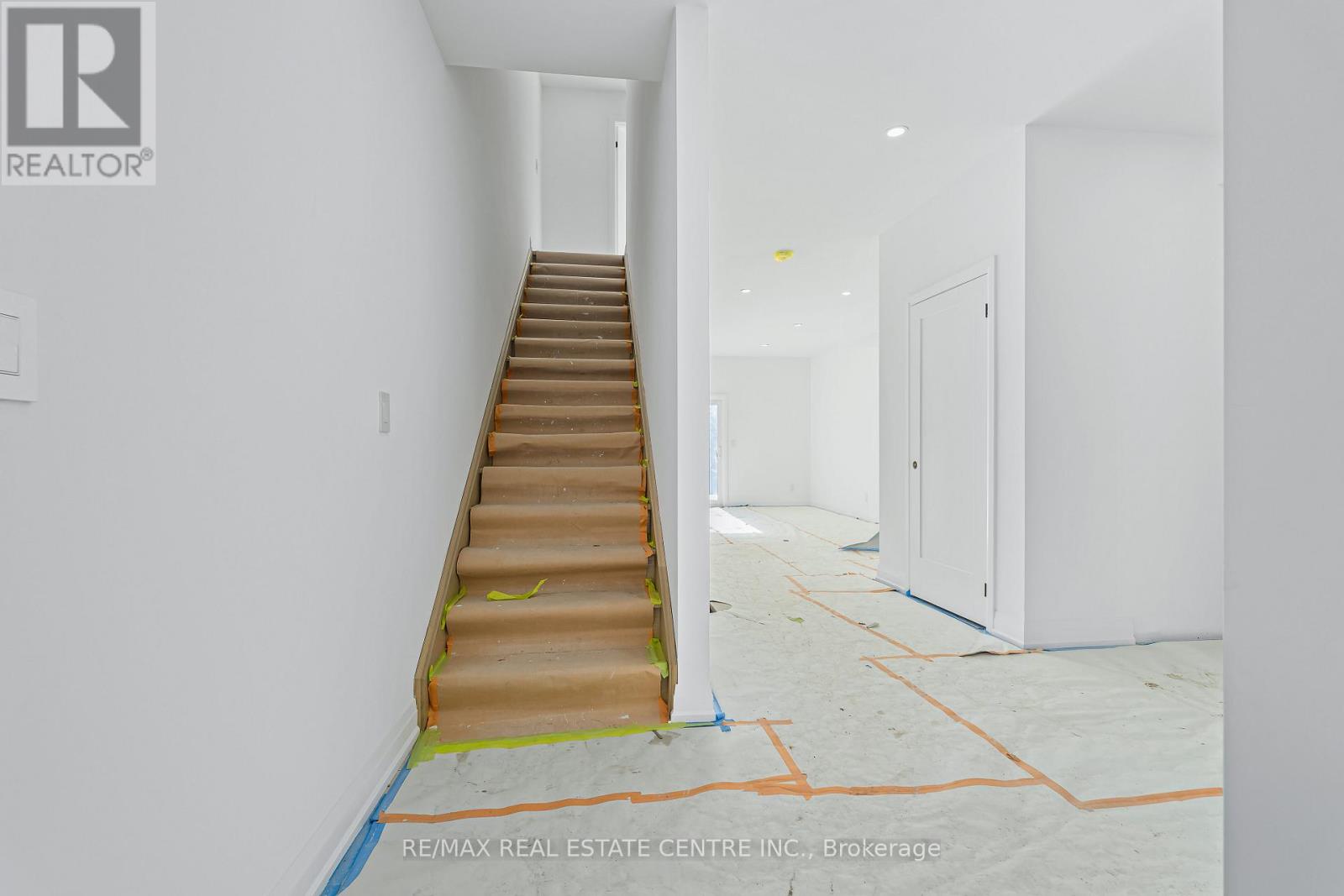 19 James Street, Halton Hills (Georgetown), Ontario  L7G 2H2 - Photo 20 - W12843236