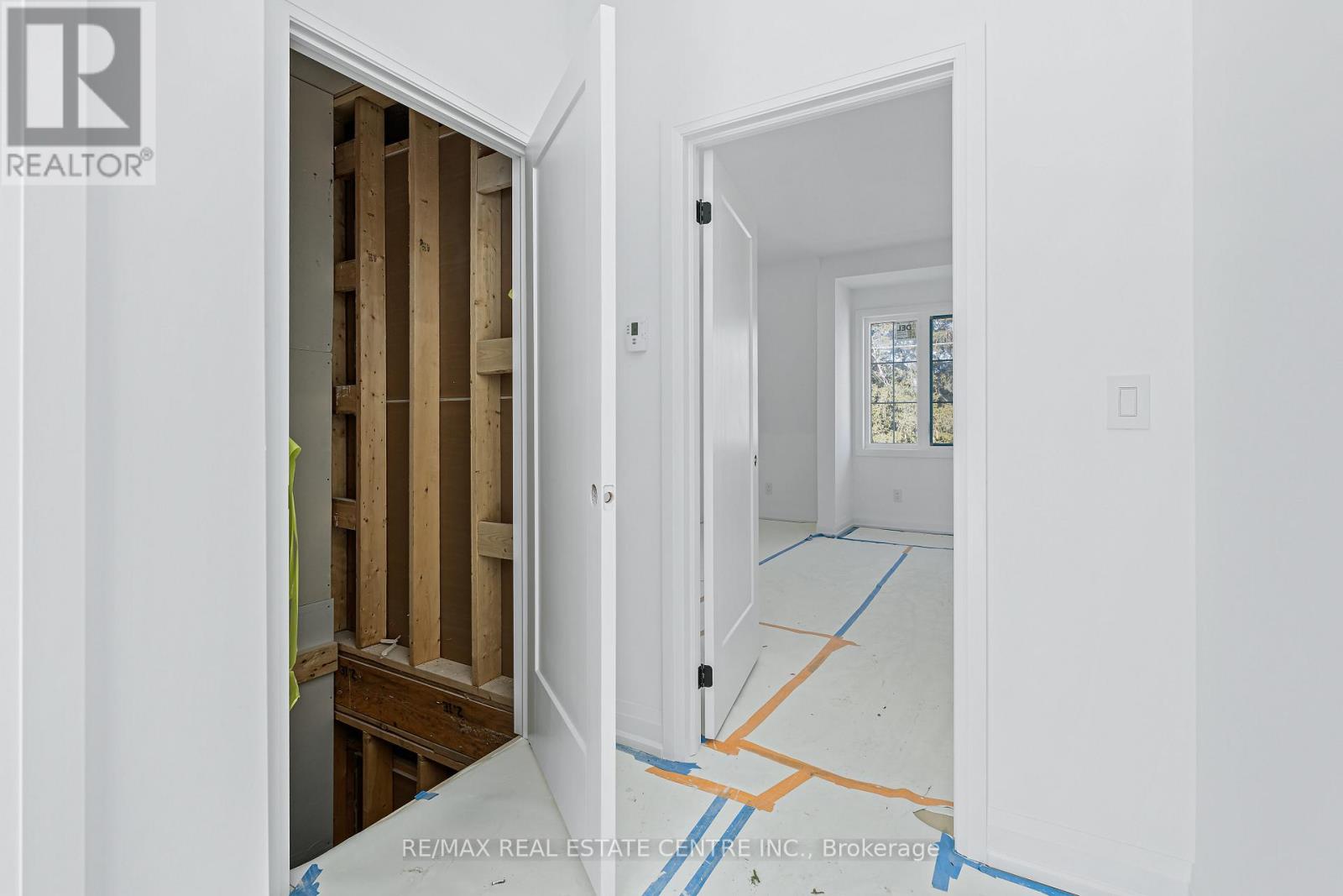 19 James Street, Halton Hills (Georgetown), Ontario  L7G 2H2 - Photo 36 - W12843236