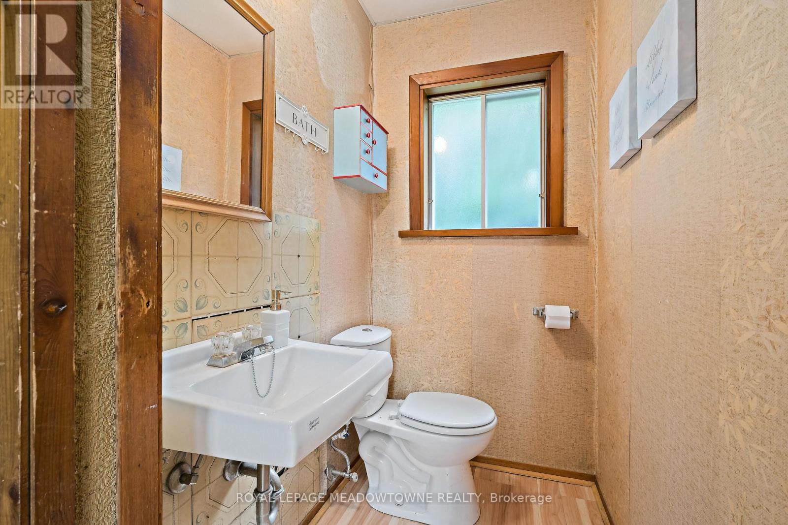 11369 22 Side Road, Halton Hills (Limehouse), Ontario  L0P 1H0 - Photo 18 - W12843416